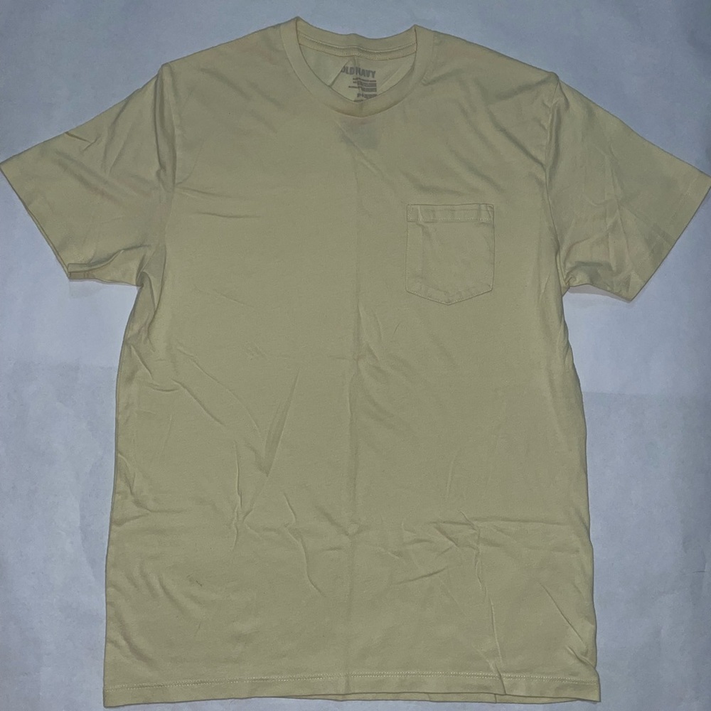 Old Navy T-shirt